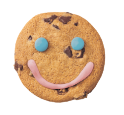 biscuit aux brisures de chocolat avec un bonhomme sourire